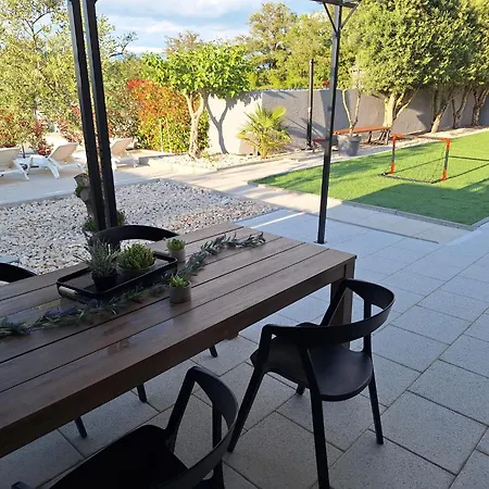 Olive Hill Holiday home Poljica-Brig