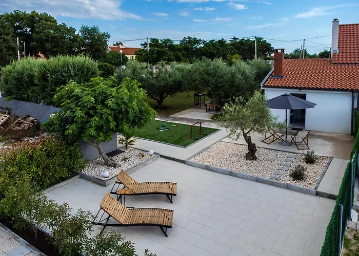 Olive Hill Poljica-Brig