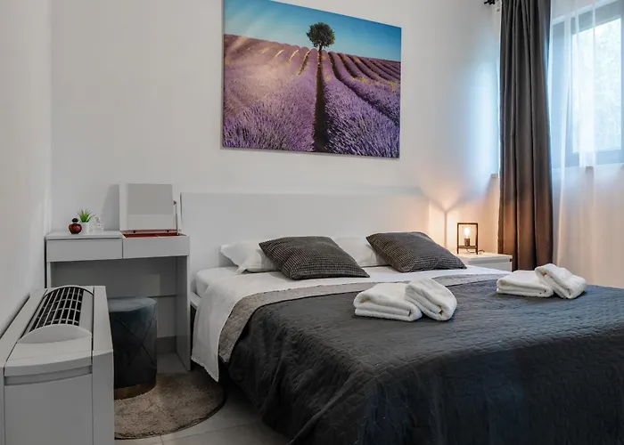 Olive Hill Poljica-Brig