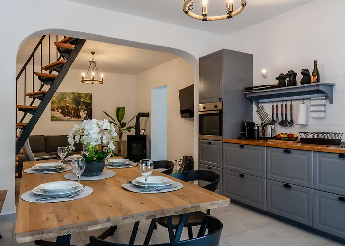 Olive Hill Сasa de vacaciones *