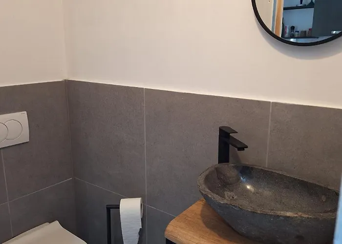 Olive Hill Poljica-Brig